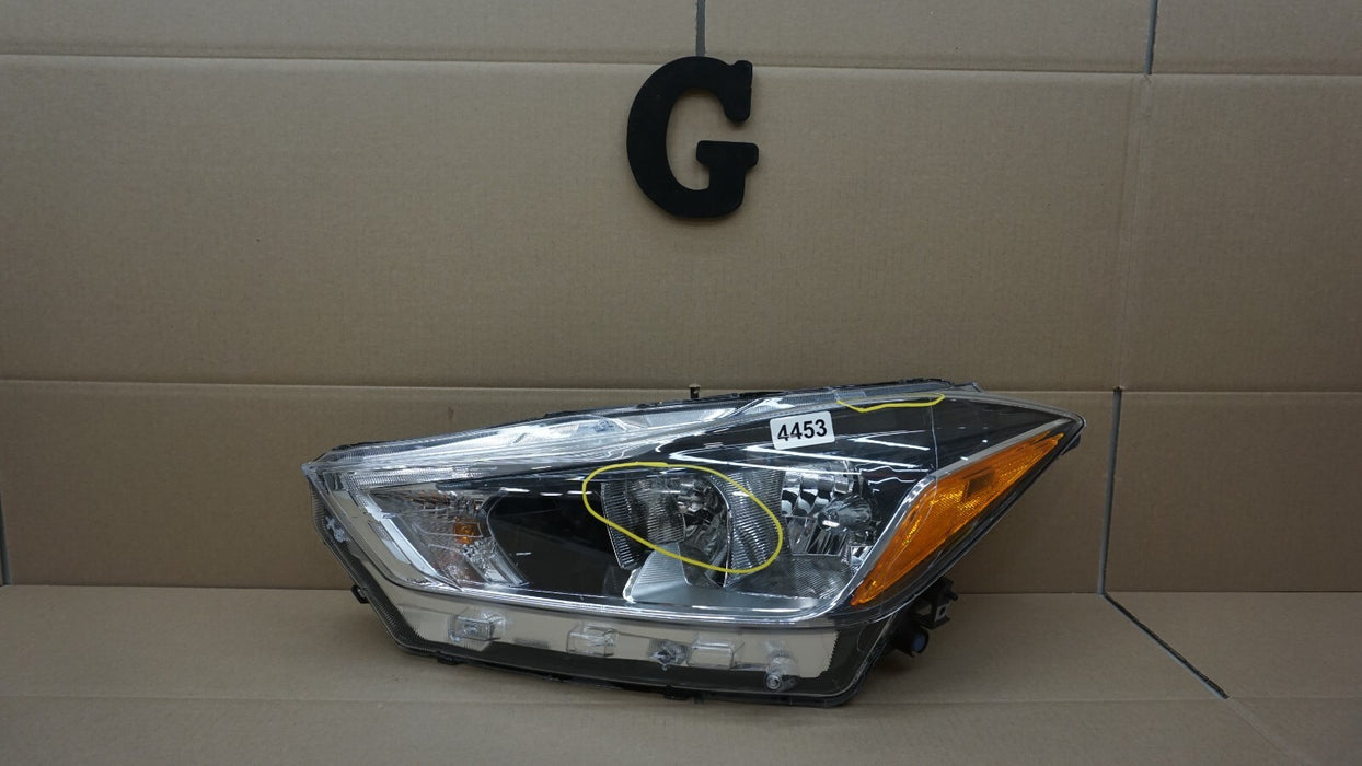 2017-2019 NISSAN KICKS FRONT LEFT DRIVERS SIDE HEADLIGHT HALOGEN OEM 17 18 19