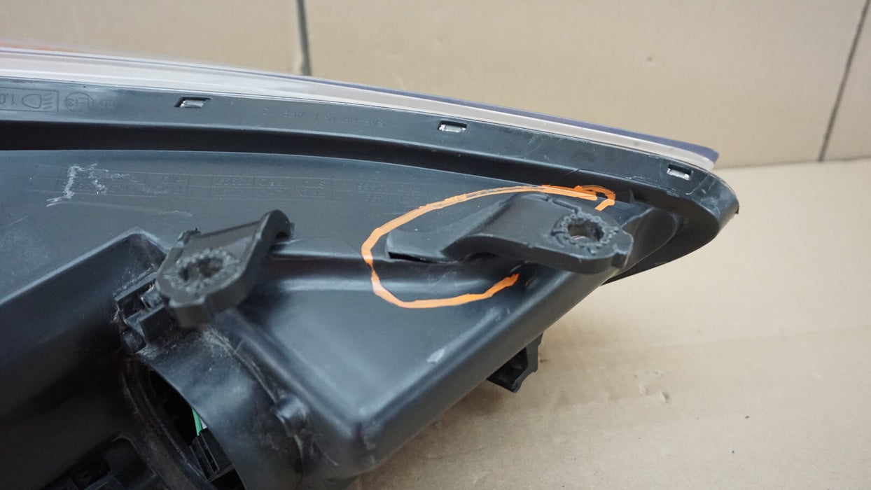 2014-2016 HYUNDAI ELANTRA FRONT LEFT DRIVER LH SIDE HALOGEN HEADLIGHT OEM