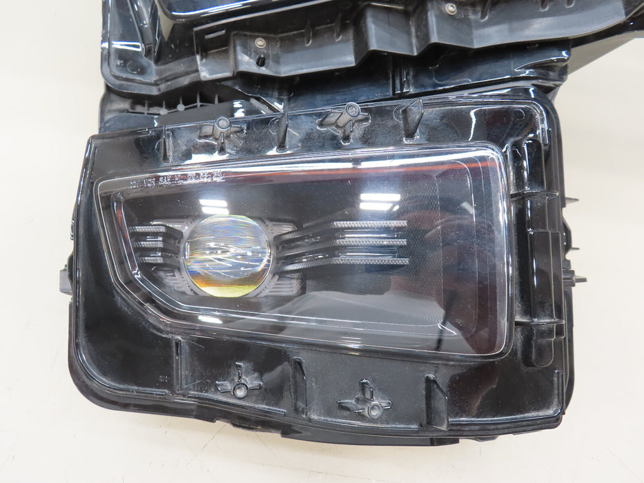 2023-2025 GMC HUMMER EV FRONT RIGHT PASSENGER SIDE HEADLIGHT LED OEM