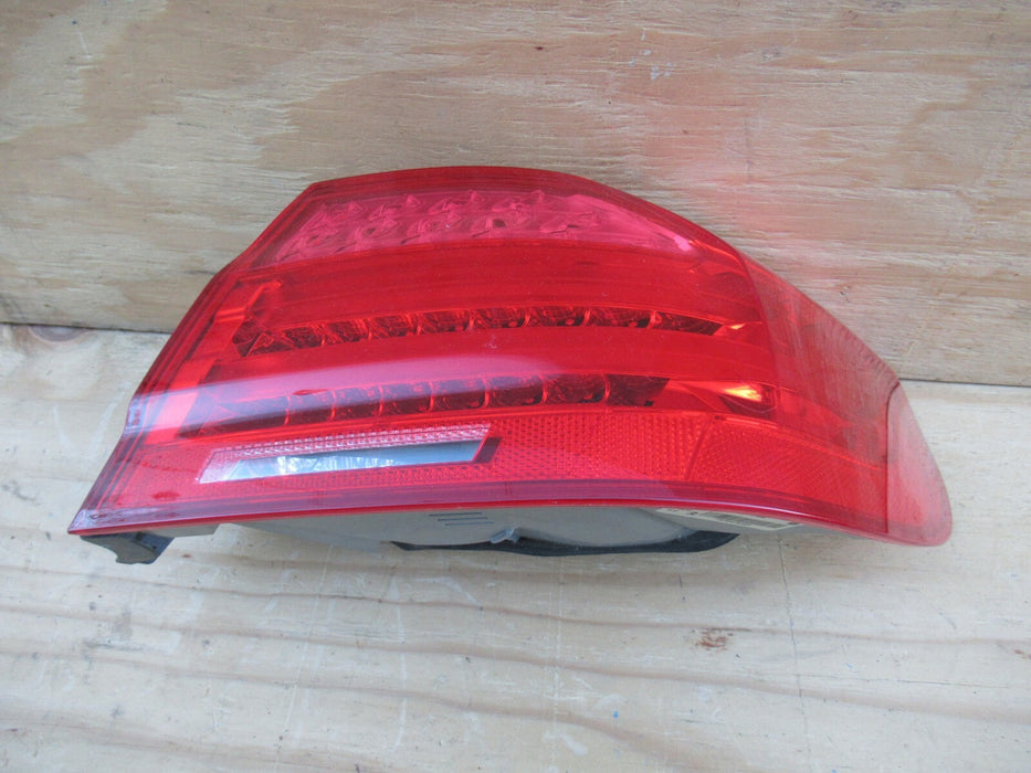 2011-2013 BMW 328I 335I E92 RIGHT PASSENGER SIDE TAIL LIGHT STOP BRAKE LAMP OEM