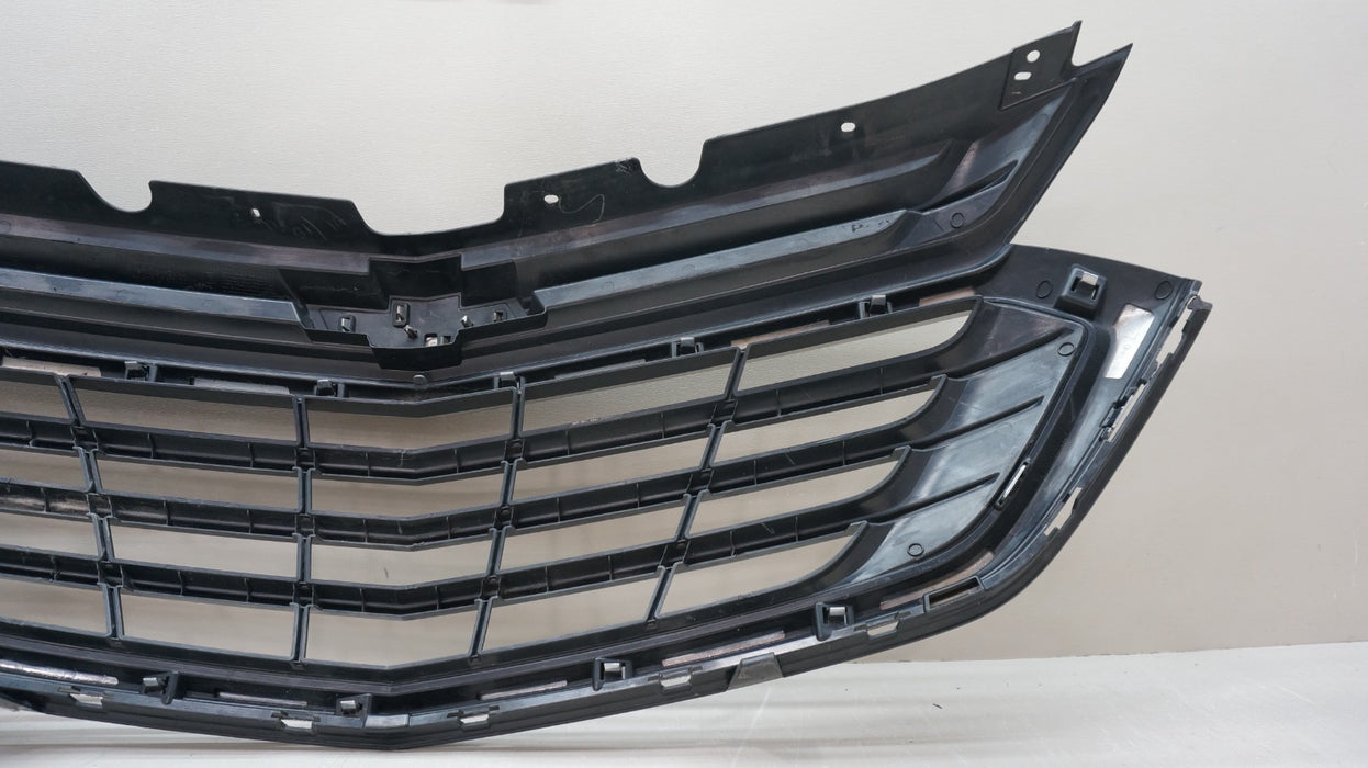 2018-2021 CHEVROLET EQUINOX FRONT BUMPER RADIATOR GRILLE OEM 84150748