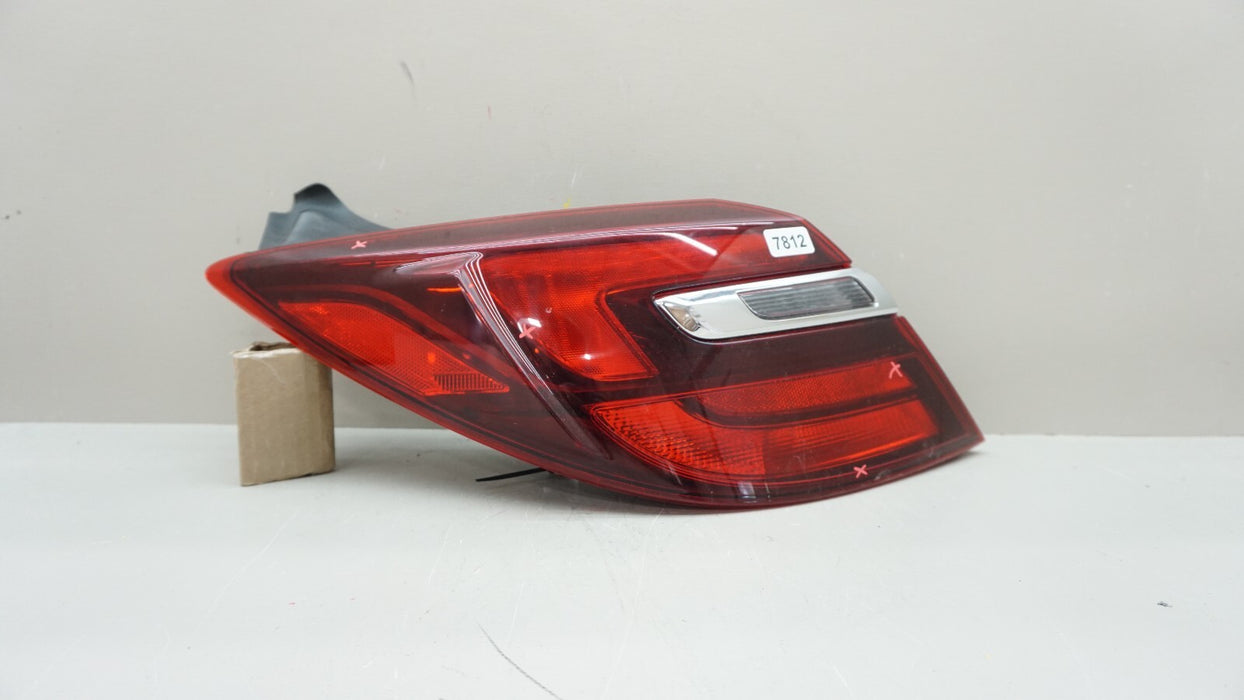 2014-2017 BUICK REGAL REAR LH LEFT DRIVER SIDE TAIL LIGHT OEM