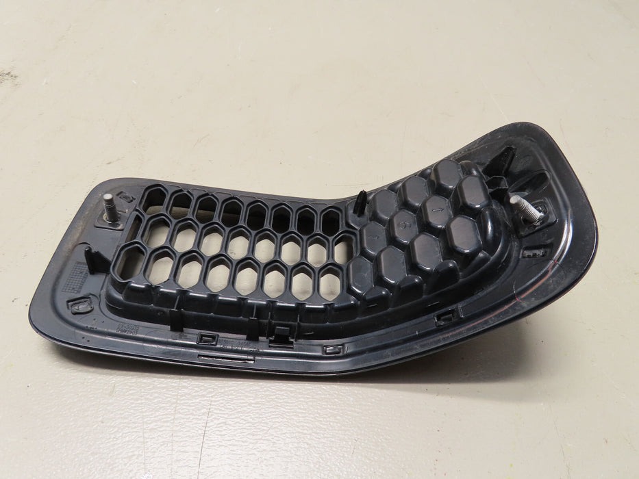 2014-2018 Jeep Cherokee OEM Front HOOD Grille Insert #6 68138335AA