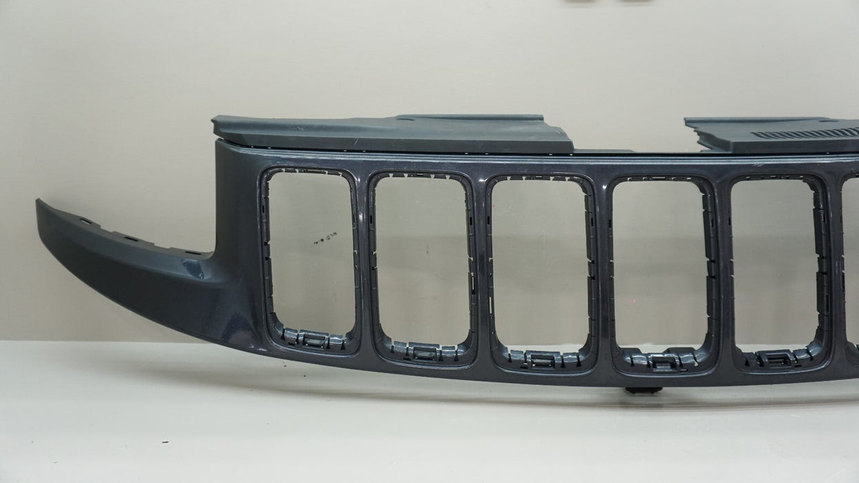 2014-2016 JEEP GRAND CHEROKEE FRONT BUMPER GRILLE BEZEL COVER TRIM OEM 68145201
