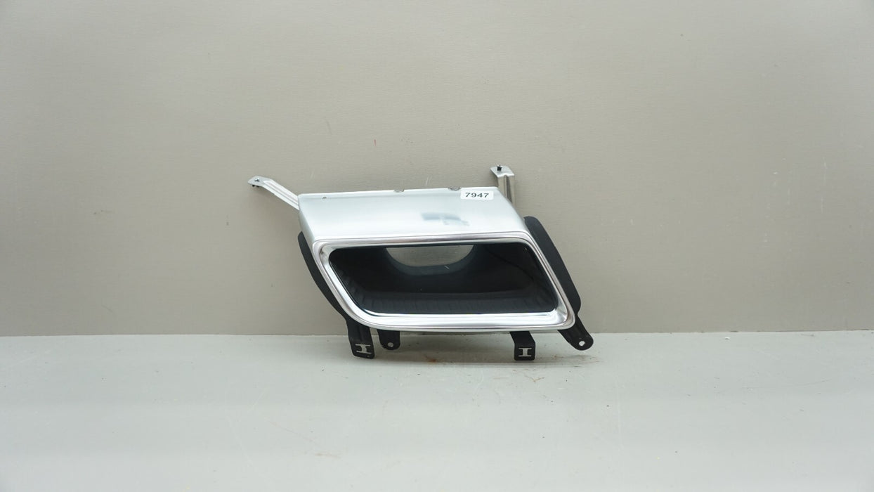 2020-2024 CADILLAC XT6 REAR RIGHT PASSENGER BUMPER EXHAUST BEZEL TIP OEM