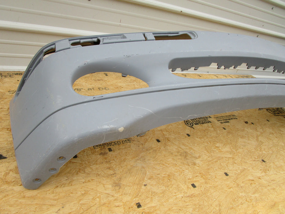 01 02 03 04 MERCEDES C CLASS C230 C240 FRONT BUMPER COVER OEM 2038850025