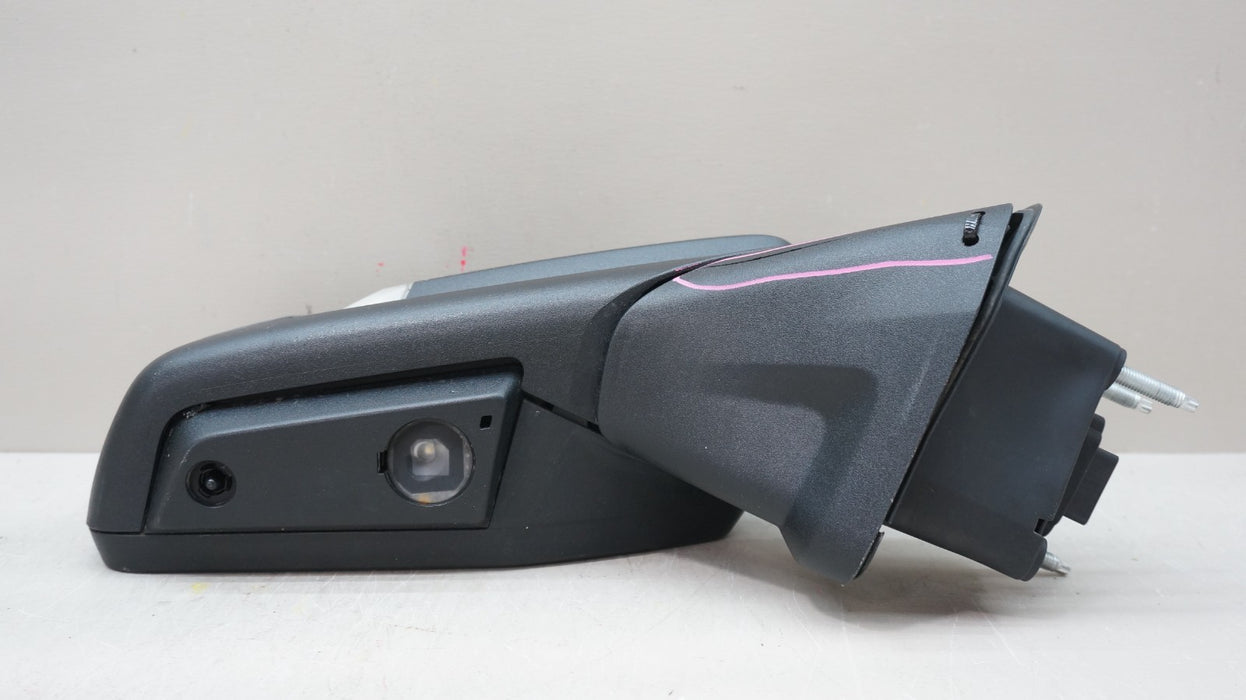 2019-2024 CHEVROLET SILVERADO 1500 RIGHT SIDE DOOR MIRROR OEM