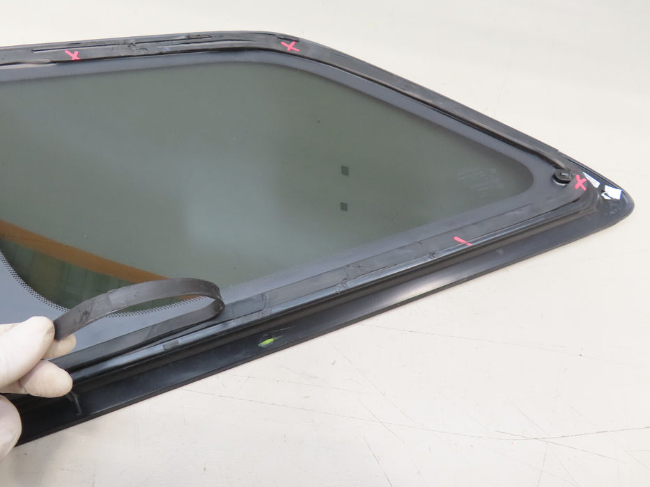 2017-2021 JEEP GRAND CHEROKEE REAR RIGHT QUARTER WINDOW  OEM 68259510AB
