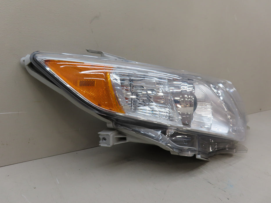 2012-2014 TOYOTA CAMRY FRONT RIGHT PASSENGER HEADLIGHT HALOGEN OEM