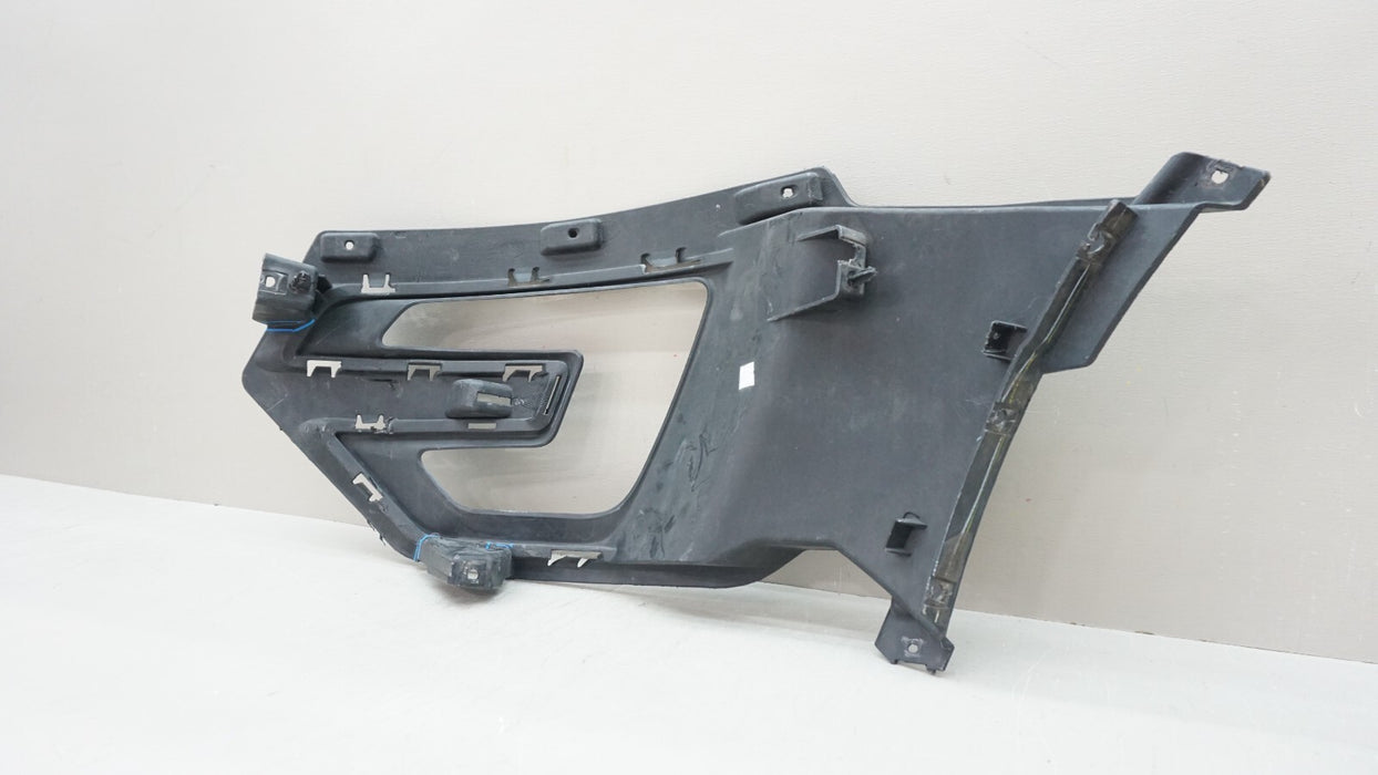 2016-2018 FORD EXPLORER FRONT RIGHT BUMPER FOG LIGHT TRIM BEZEL OEM FB53-17B968