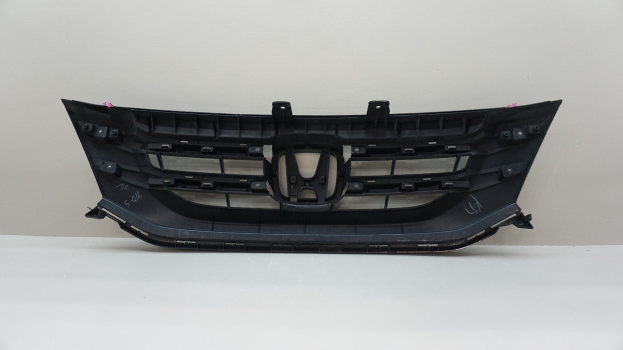2014-2017 HONDA ODYSSEY FRONT UPPER MAIN GRILLE 75100-TK8-A110 OEM 14 15 16 17