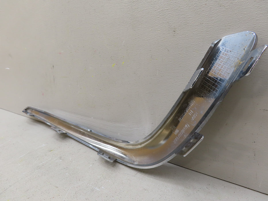2016 2017 2018 BUICK ENVISION FRONT LEFT DRIVER FOG LIGHT COVER BEZEL OEM