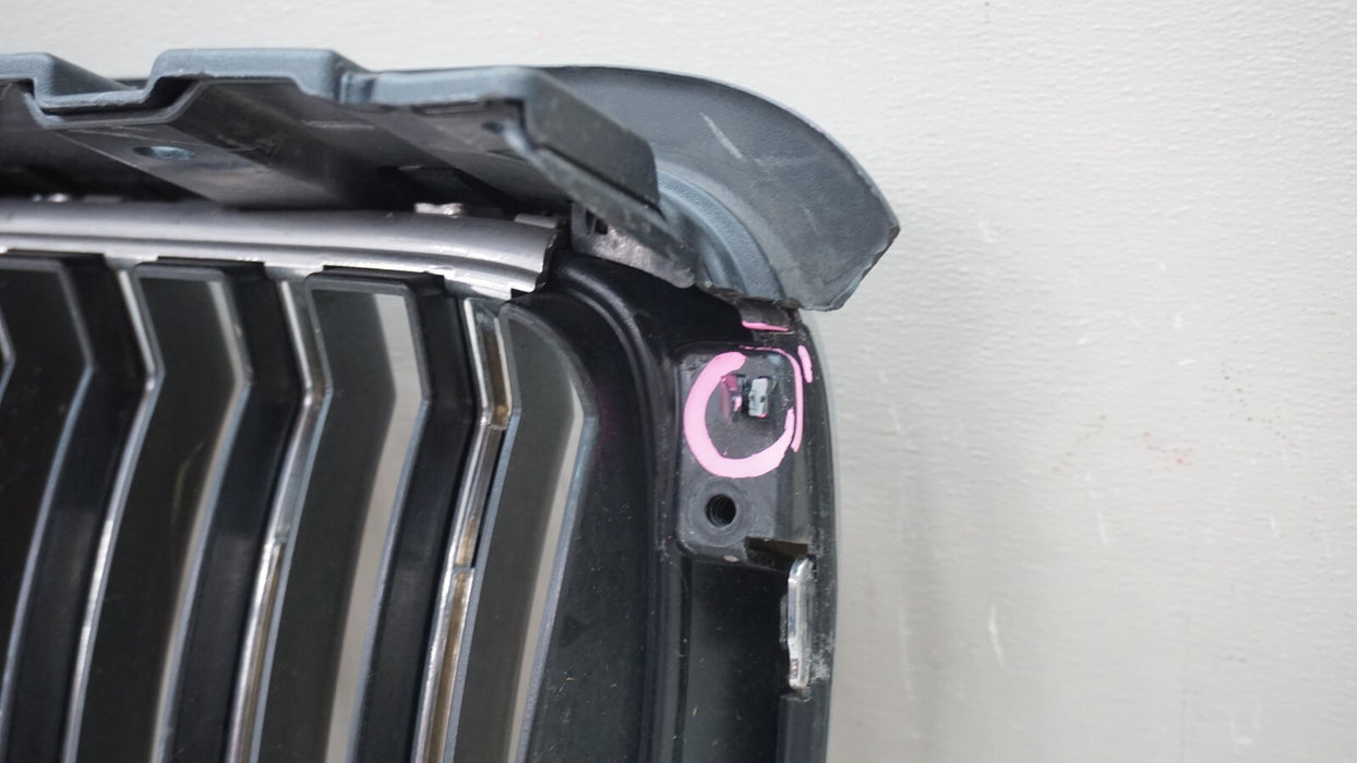 2020-2022 VOLVO XC90 FRONT UPPER BUMPER GRILLE OEM 31698383