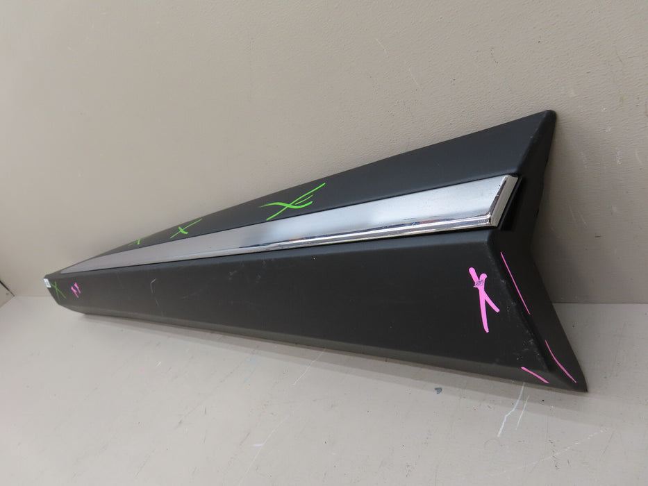 2021-2024 NISSAN ROGUE  FRONT DRIVERS LEFT SIDE DOOR MOLDING OEM 80871 6RR0B