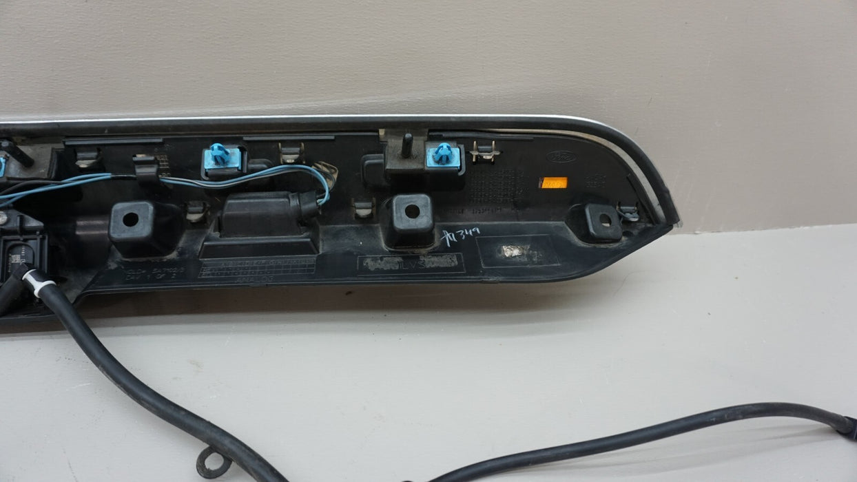 2020-2021 FORD EXPLORER REAR LIFTGATE MOLDING WITH CAMERA OEM LB5B-S42509-AGW