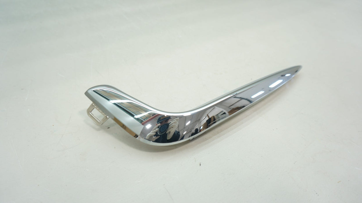 2021-2026 CHRYSLER PACIFICA FRONT LEFT FOG LAMP APPLIQUE TRIM OEM 6WF75SZ0AA