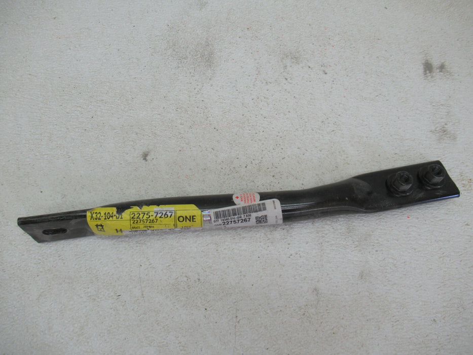 2014-2019 CHEVROLET SILVERADO 1500 FRONT DRIVER SIDE BUMPER FACE BAR BRACE OEM
