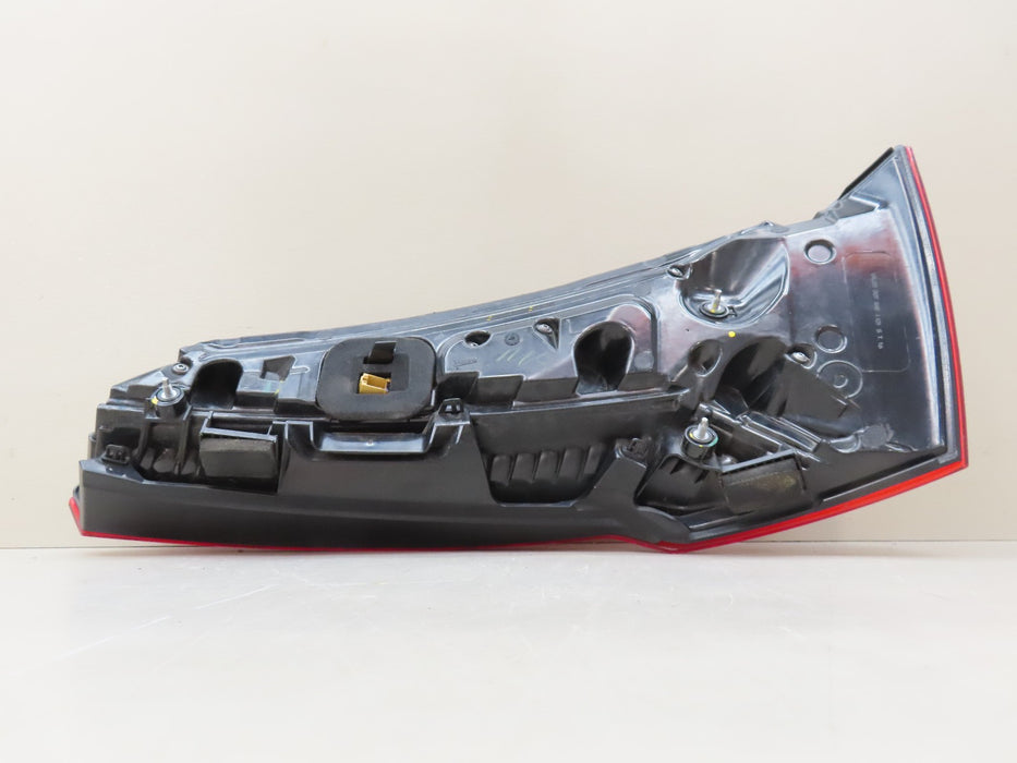2018-2020 AUDI Q5 REAR LEFT DRIVER SIDE TAILLIGHT LIGHT LED OEM