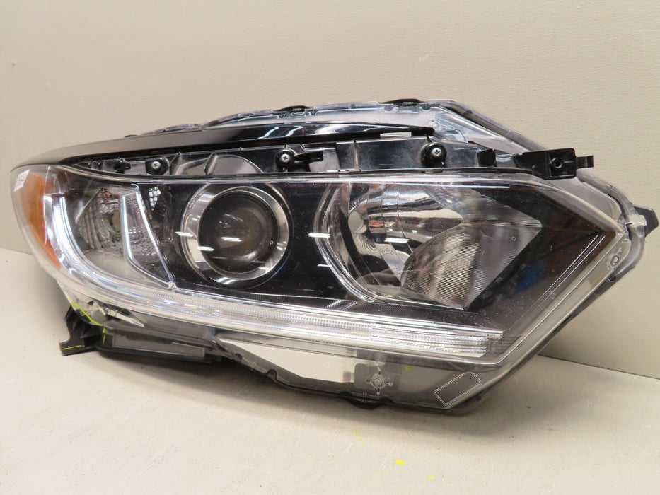 2019 2020 2021 HONDA HR-V RIGHT PASSENGER SIDE HEADLIGHT HALOGEN LAMP OEM