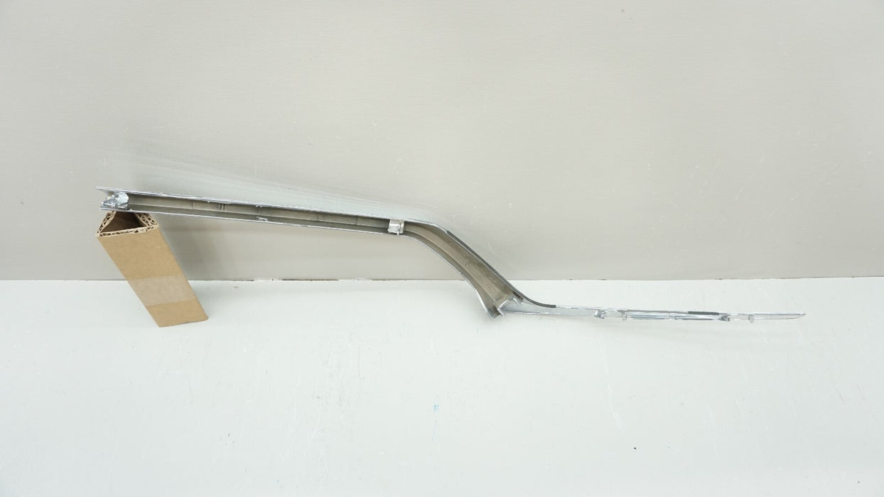 2017-2019 HONDA CR-V CRV FRONT RH RIGHT GRILLE CHROME TRIM OEM 71123-TLA-A000