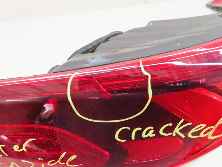 2018-2019 HYUNDAI SONATA REAR LEFT DRIVER SIDE TAILLIGHT TAILLAMP ASSEMBLY OEM