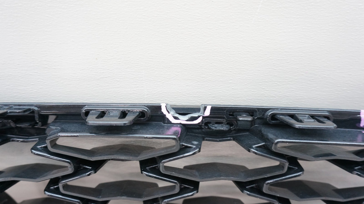 2021-2023 JAGUAR F-PACE FRONT BUMPER RADIATOR GRILLE OEM MK83-8A100