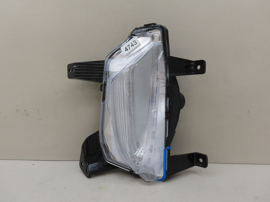 2022-2023 CHEVROLET EQUINOX FRONT RIGHT PASSENGER SIDE FOG LIGHT LED OEM