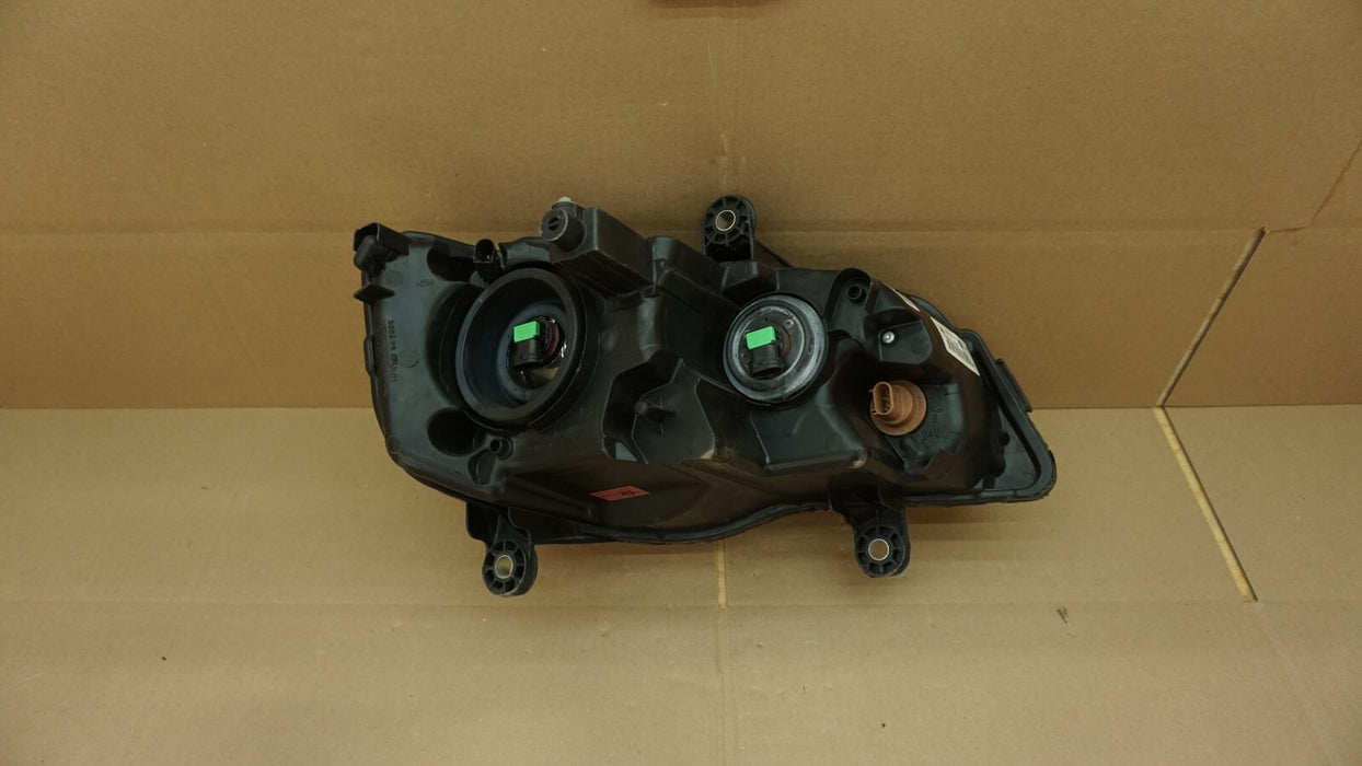 2008-2016 CHRYSLER TOWN & COUNTRY LEFT DRIVER SIDE HEADLIGHT HALOGEN OEM