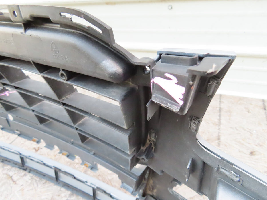 2015-2018 AUDI S8 4DR SEDAN FRONT BUMPER COVER PANEL OEM 4H0807437K