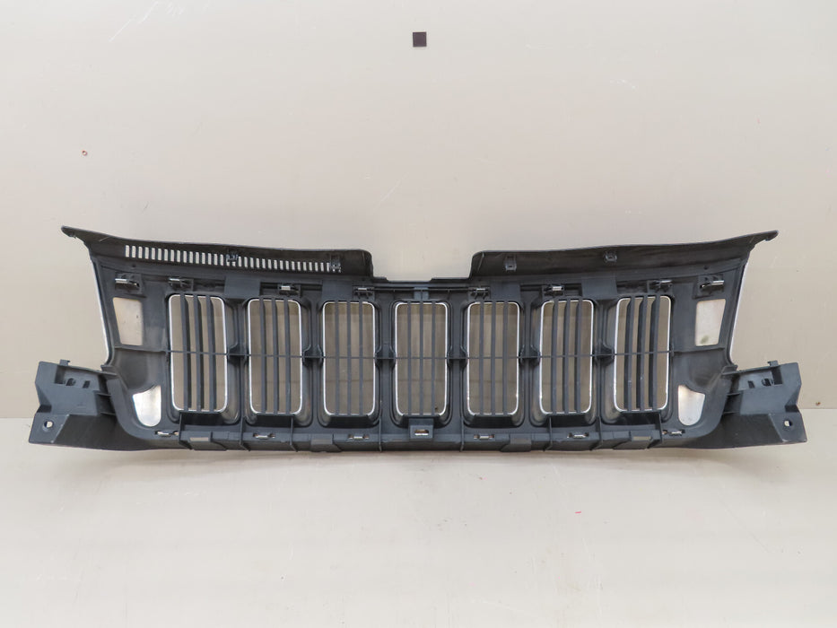 2011-2013 JEEP GRAND CHEROKEE FRONT UPPER GRILLE GRILL OEM 55079377