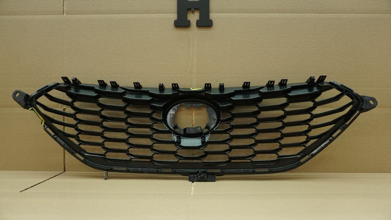 2020-2021 TOYOTA HIGHLANDER FRONT BUMPER CENTER GRILL GRILLE OEM 53111-0E330