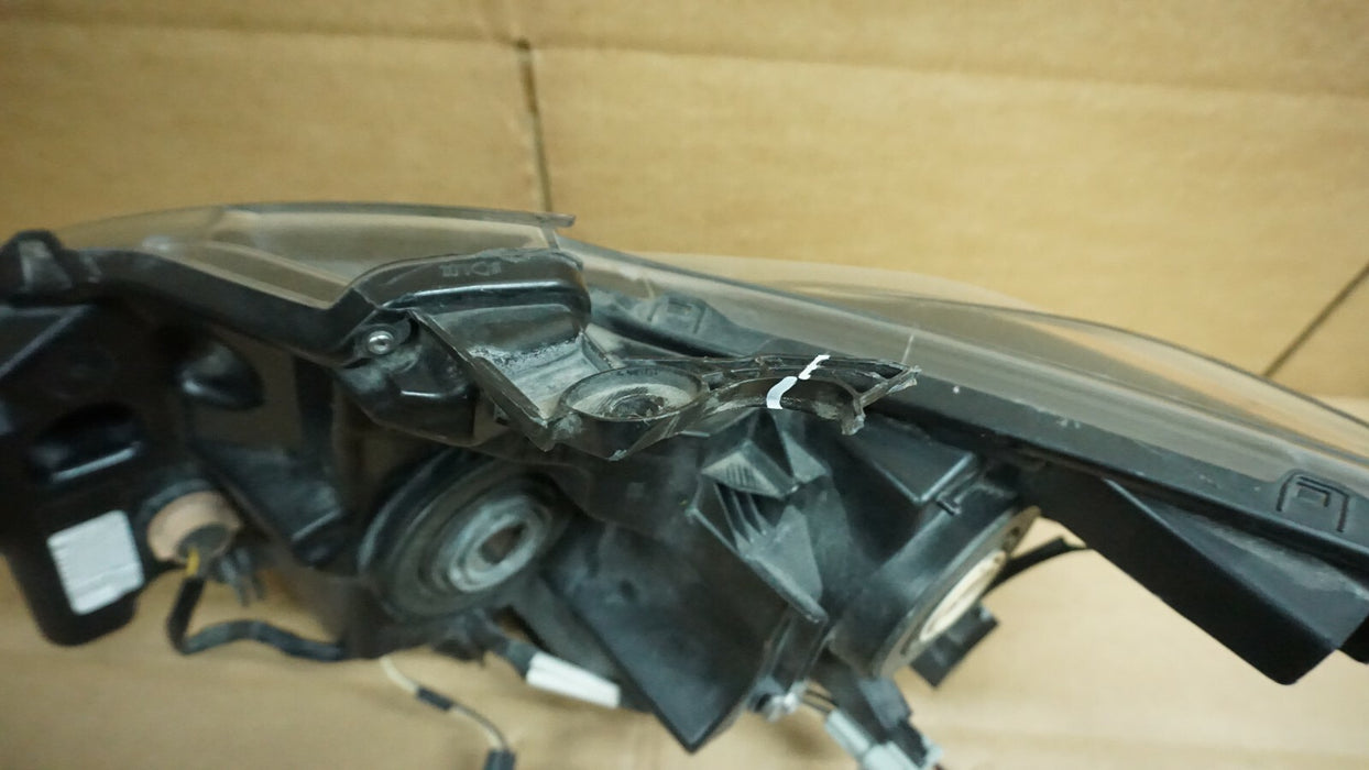 2016-2018 NISSAN ALTIMA RIGHT PASSENGER SIDE HALOGEN HEADLIGHT HEADLAMP OEM