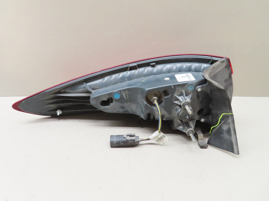 2013-2016 FORD FUSION REAR RIGHT PASSENGER SIDE LIGHT TAILLIGHT LAMP OEM