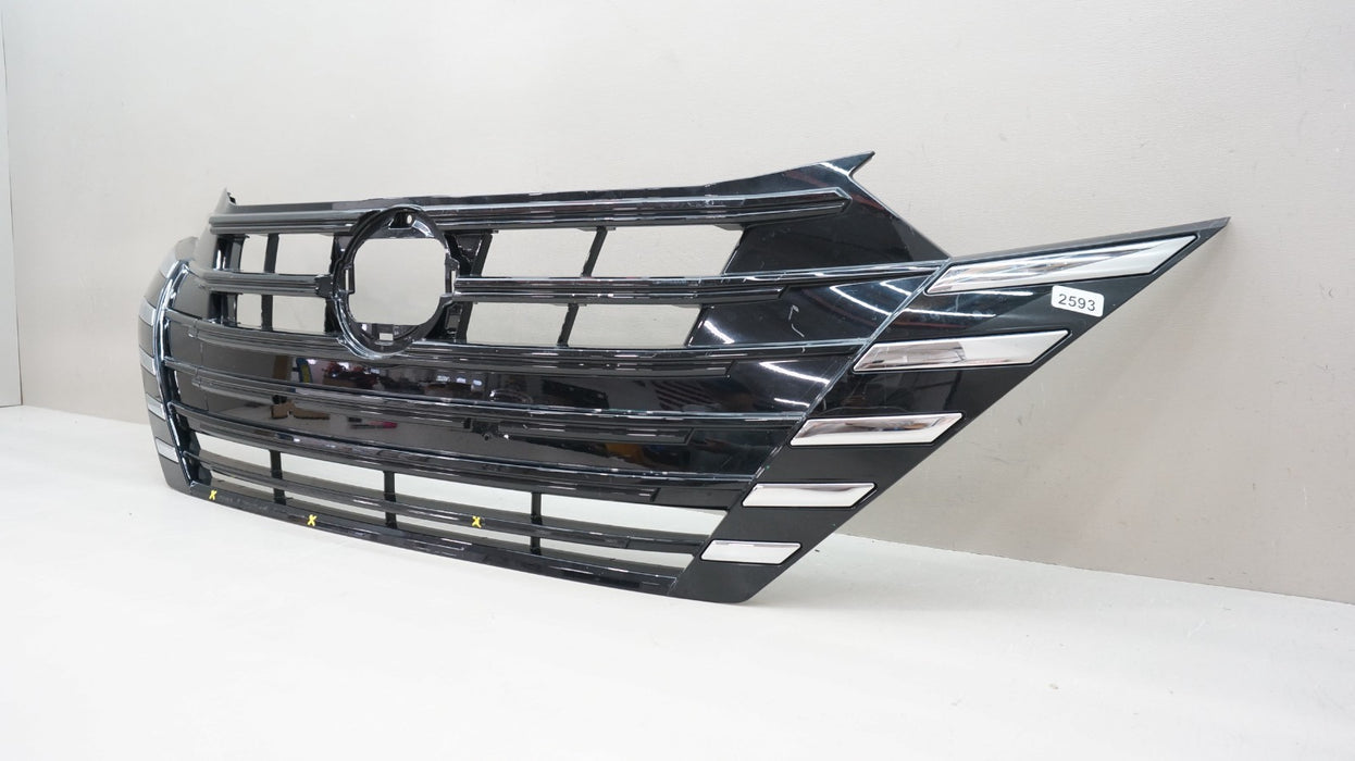 2023-2025 NISSAN VERSA FRONT RADIATOR GRILLE GRILL 62070 6EM0A OEM