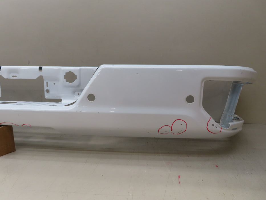 2019- 2022 GMC SIERRA CHEVROLET SILVERADO 1500 REAR BUMPER METAL OEM GM2112ABM