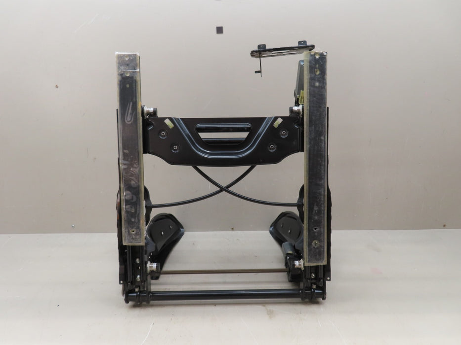 2012-2014 MCLAREN MP4-12C FRONT RIGHT SIDE RECARO SEAT TRACK FRAME OEM 73026152