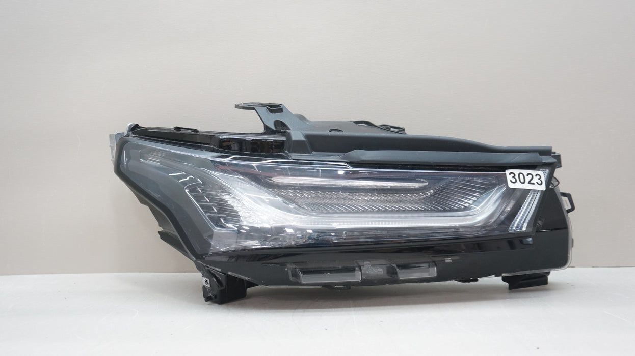 2022-2024 CHEVROLET TRAVERSE FRONT RIGHT SIDE LED HEADLIGHT OEM 85584766