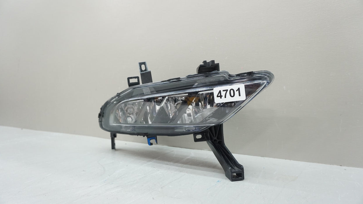 2016-2018 NISSAN MAXIMA FRONT RH RIGHT PASSENGER SIDE FOG LIGHT OEM