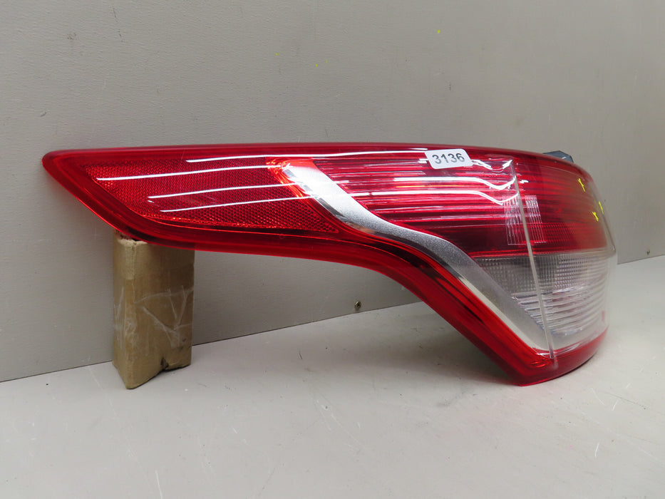 2013-2016 FORD ESCAPE REAR LEFT DRIVER TAIL LIGHT OUTER HALOGEN OEM