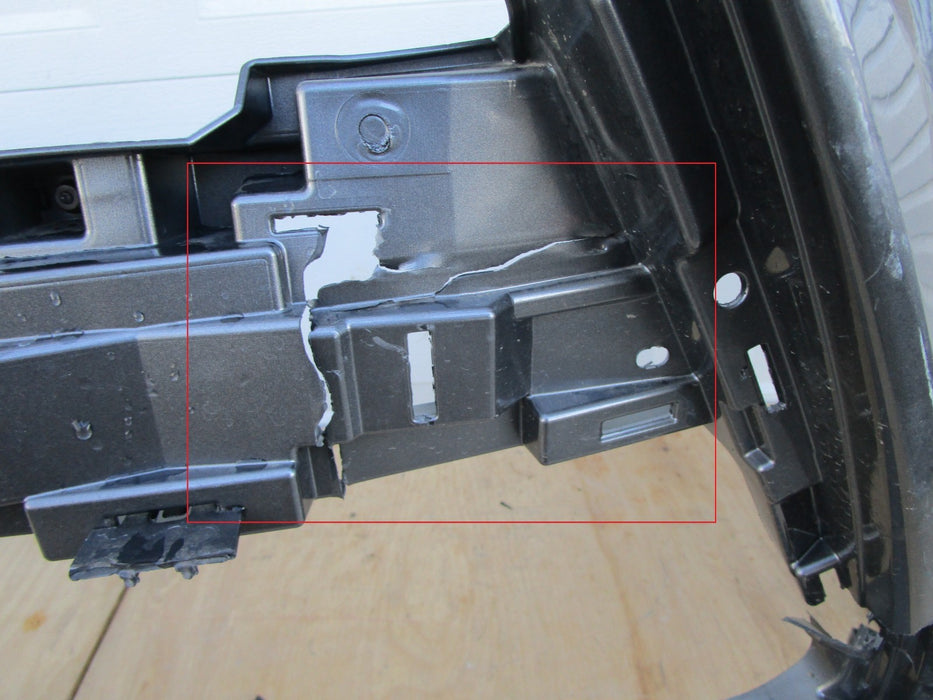 14 15 16 LEXUS GX470 FRONT BUMPER COVER OEM