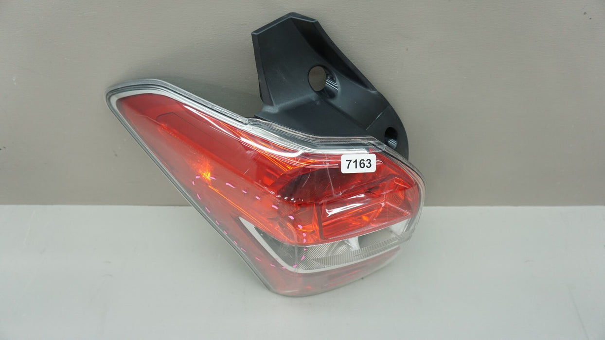 2014-2018 SUBARU FORESTER REAR LEFT DRIVERS SIDE TAIL LIGHT 84201-SG051 OEM
