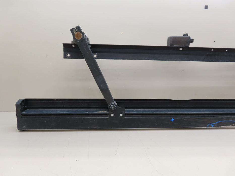 2022-2023 CHEVROLET-GMC SILVERADO/SIERRA 1500 RETRACTING RUNNING BOARD OEM