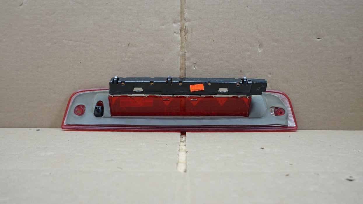 2002-2010 EXPLORER TOP 3-RD HIGH MOUNTED REAR BRAKE BACKUP TAIL LIGHT LAMP OEM