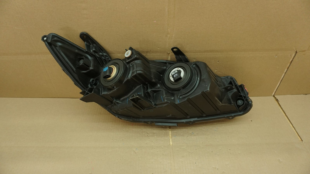 2015-2017 TOYOTA CAMRY FRONT LEFT DRIVER SIDE HEADLIGHT HALOGEN OEM 15 16 17