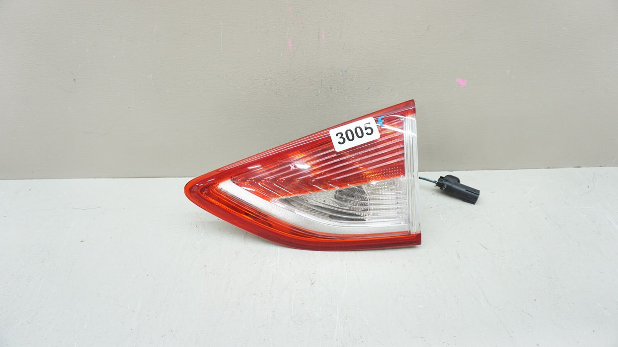 2013-2016 FORD ESCAPE REAR RH RIGHT PASSENGER SIDE INNER TAIL LIGHT OEM