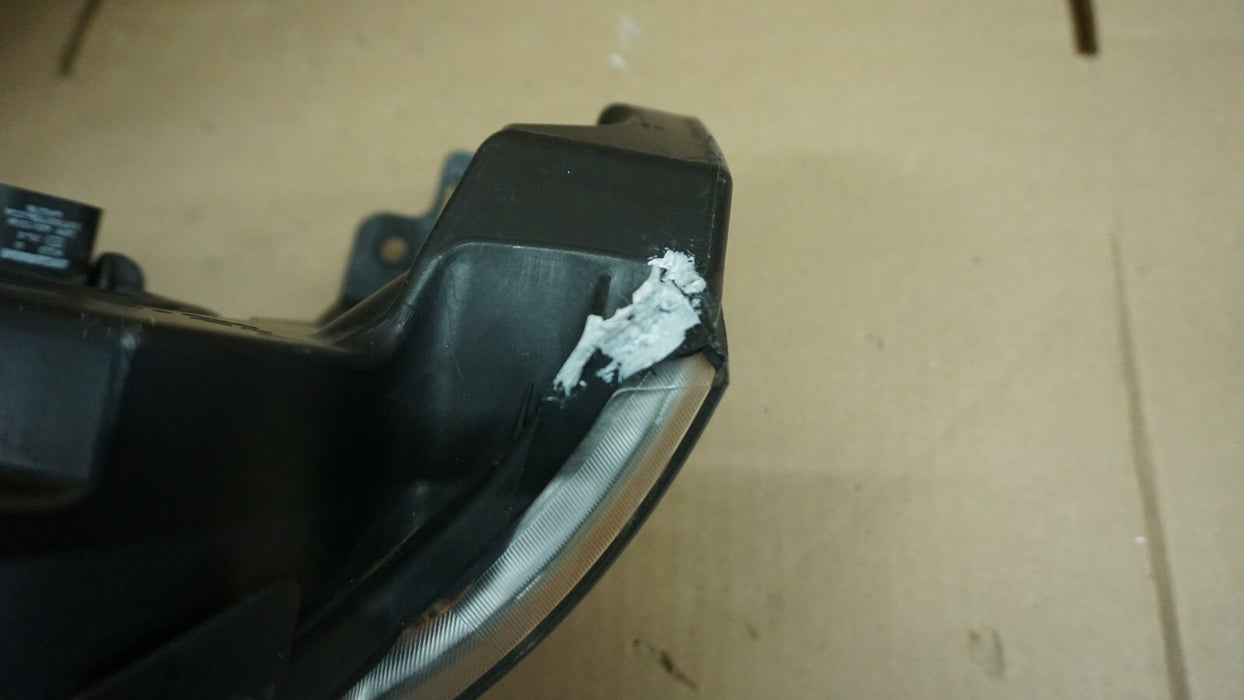 2008-2012 FORD ESCAPE RIGHT PASSENGER SIDE HEADLIGHT HALOGEN LAMP OEM