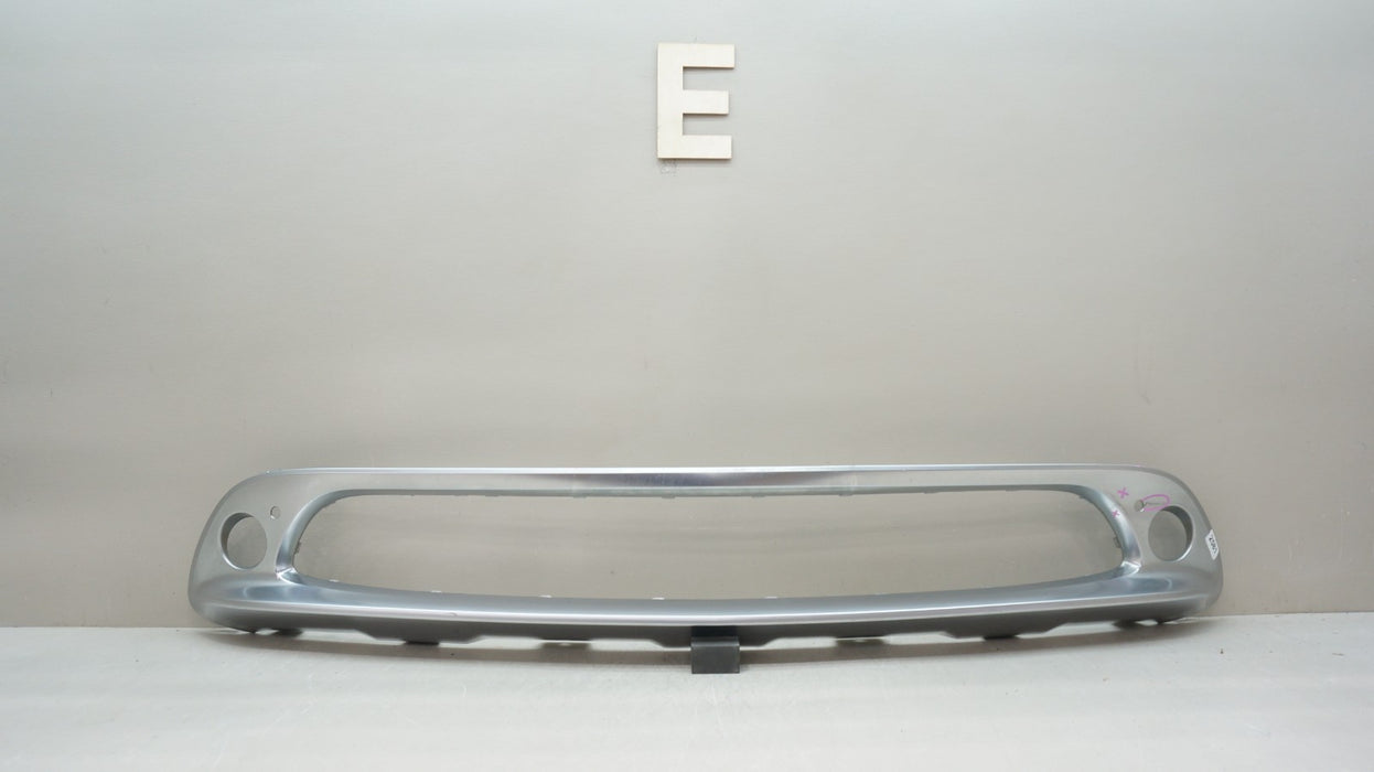 2015-2017 MERCEDES-BENZ GLA CLASS X156 FRONT LOWER CHROME MOLDING OEM 287160060