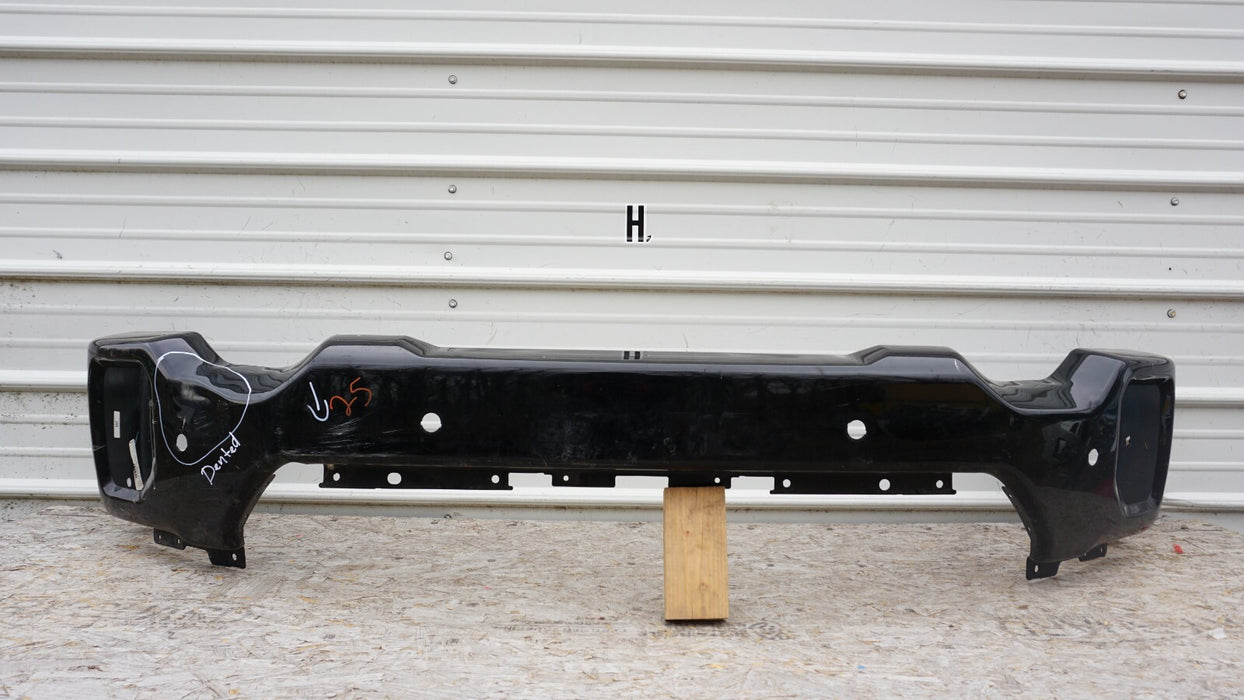 2020-2021 GMC SIERRA 2500HD / 3500HD DENALI FRONT BUMPER COVER 84682983 OEM