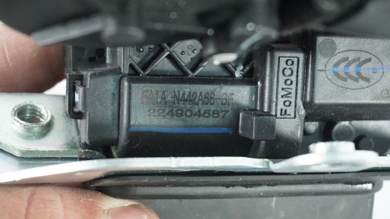 2020-2021 FORD EDGE REAR TAILGATE LATCH LOCK ACTUATOR OEM 20 21
