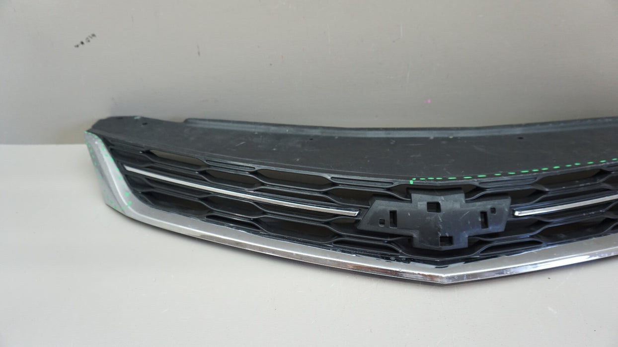 2017-2018 CHEVROLET CRUZE FRONT UPPER BUMPER RADIATOR GRILLE GRILL OEM 23422712
